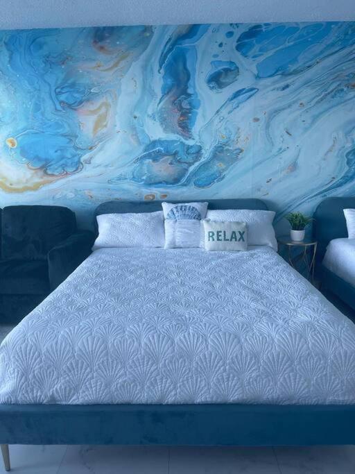 Beautiful Ocean Blue Love Oceanfront Apartment Fajardo Bagian luar foto