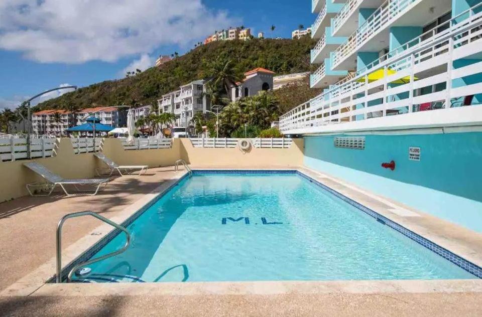 Beautiful Ocean Blue Love Oceanfront Apartment Fajardo Bagian luar foto